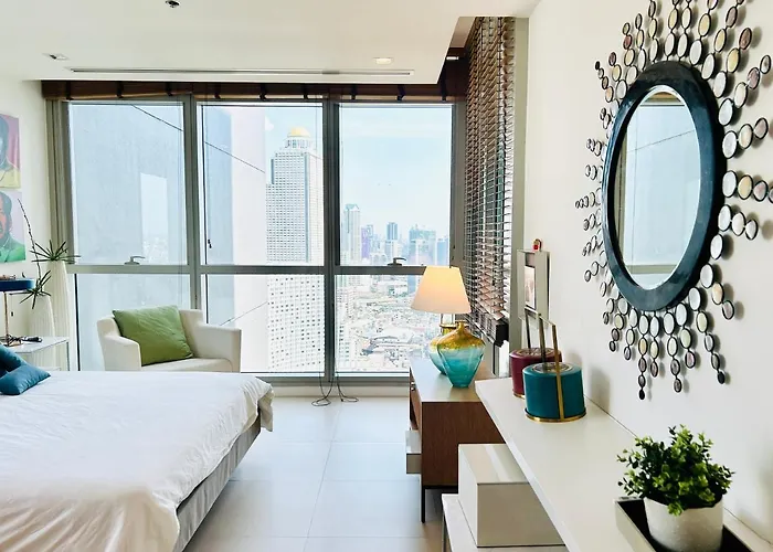 Apartment The River Luxury Two Bedrooms Bangkok